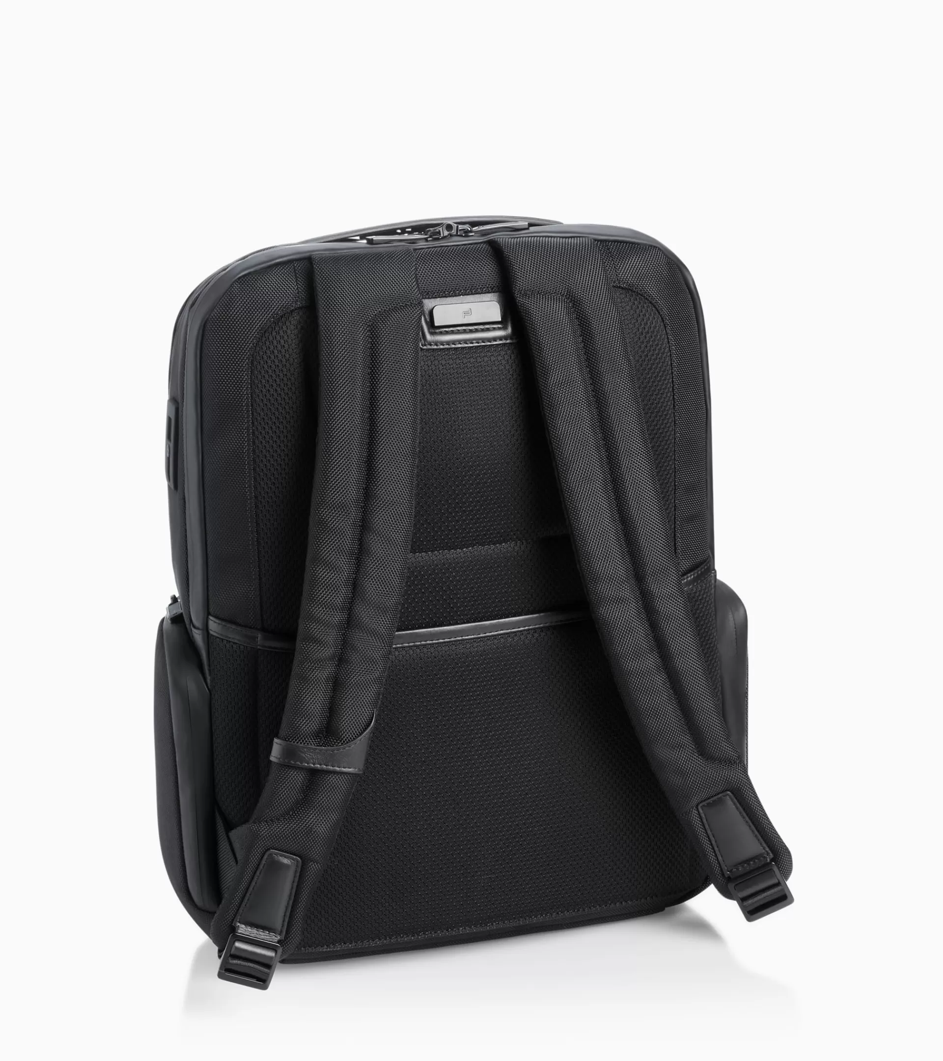 Roadster Pro Backpack L>Porsche Design Online